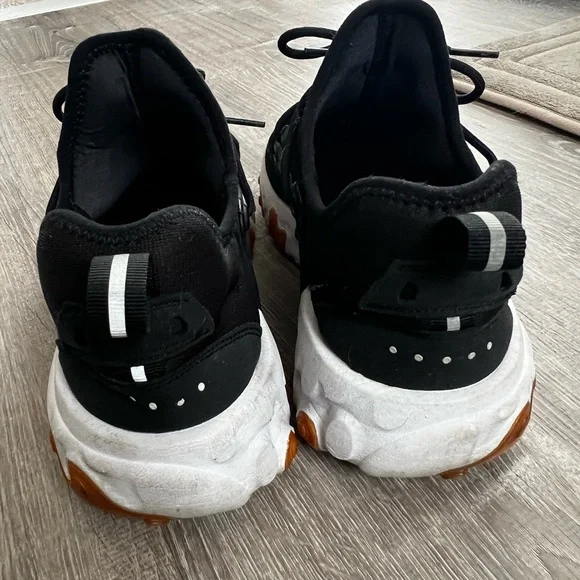 Mens BLACK NIKE REACT SIZE 12 - Picture 5 of 7